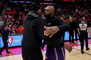 劲球直播-足球赛事直播-篮球赛事直播-NBA|CBA|英超直播